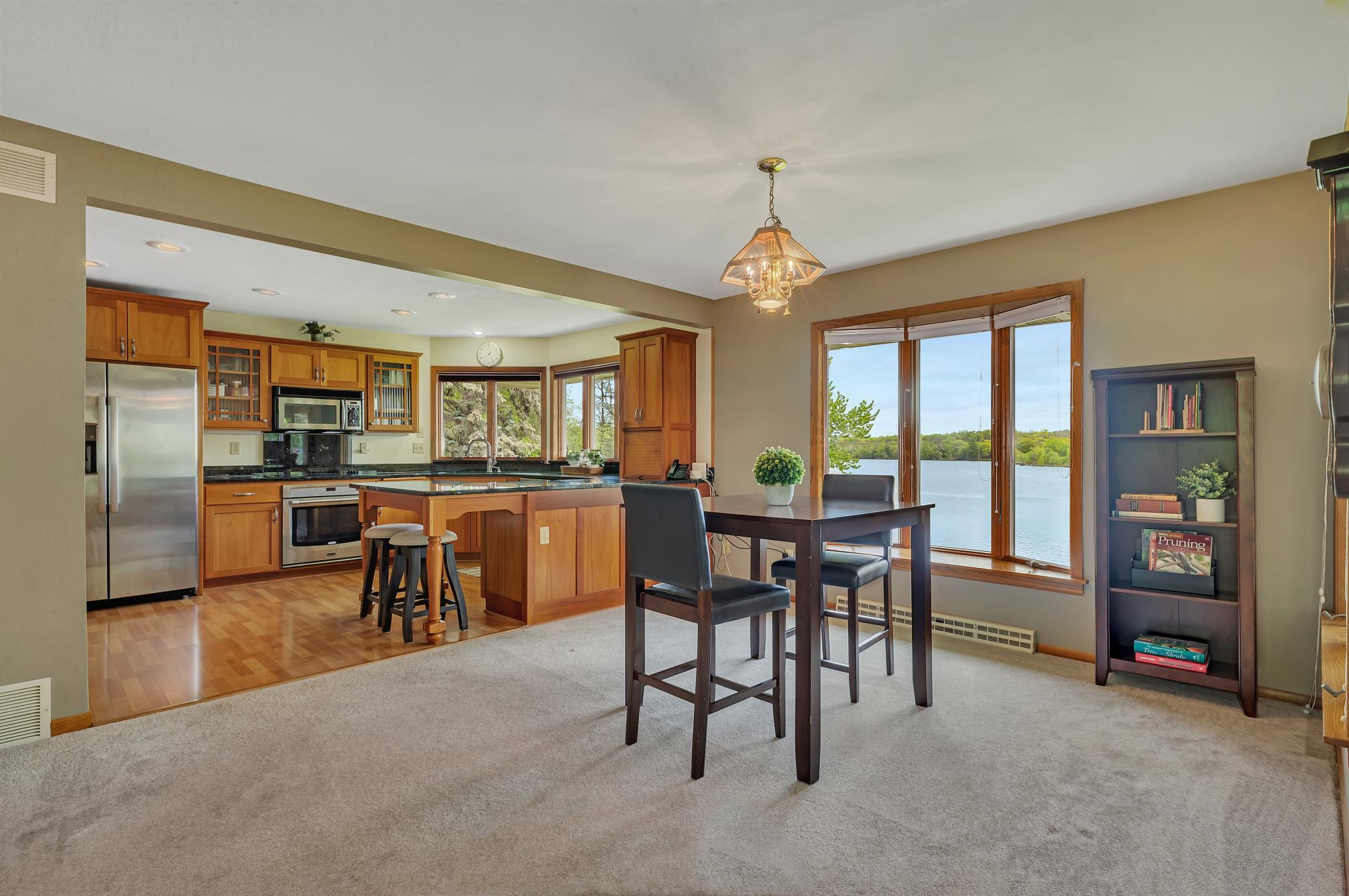 3934 Riviera Road