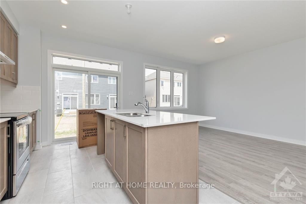 339 CROSSWAY Terr