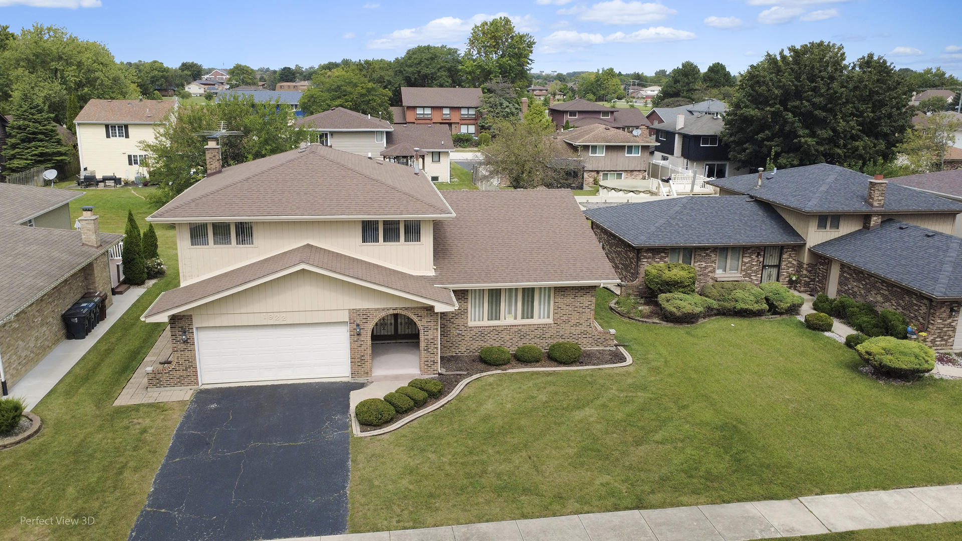 1922 E 173rd Place