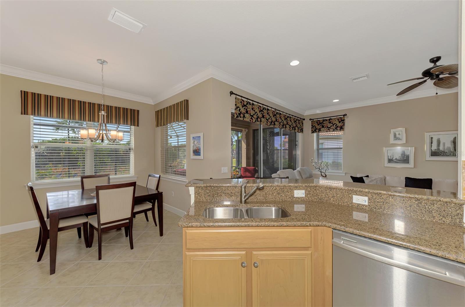 13096 Creekside Lane