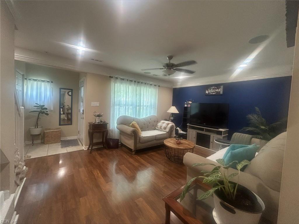 617 Red Horse Lane