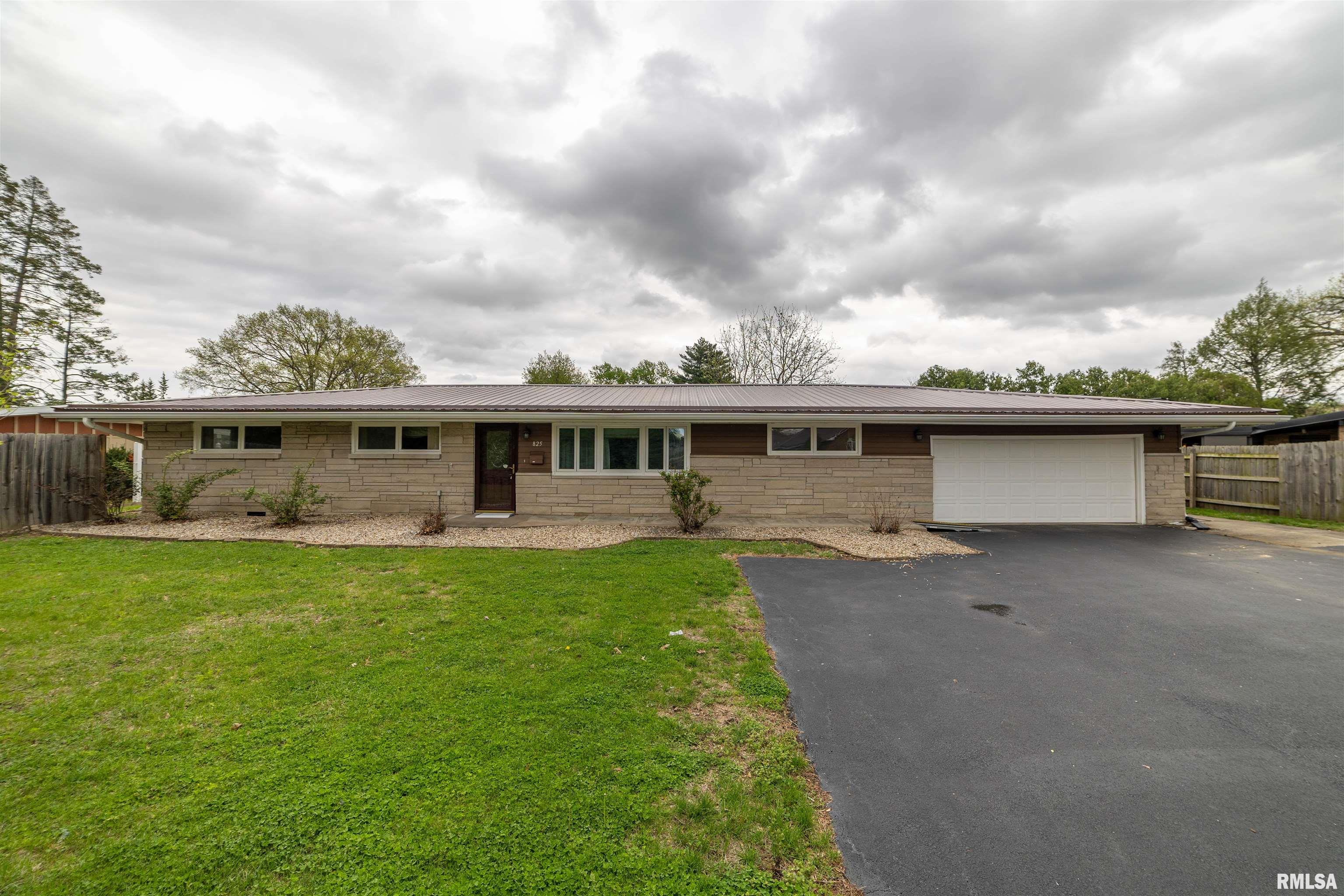 825 S 24th Street