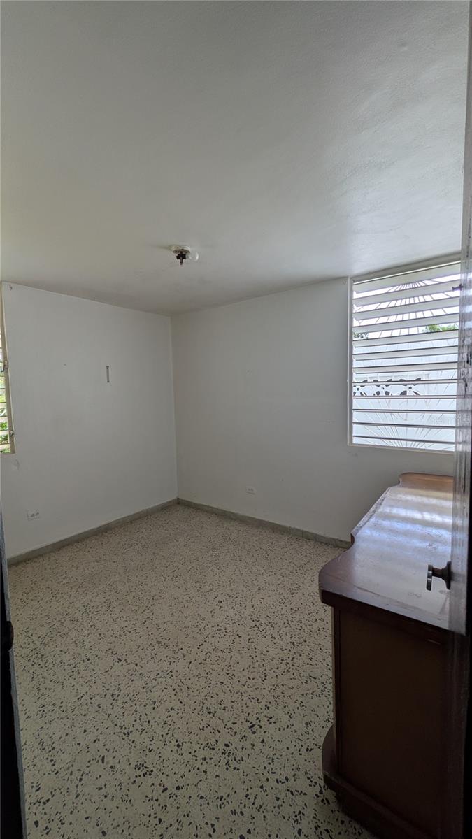 Urb. Santa Elena Calle 9 E-5