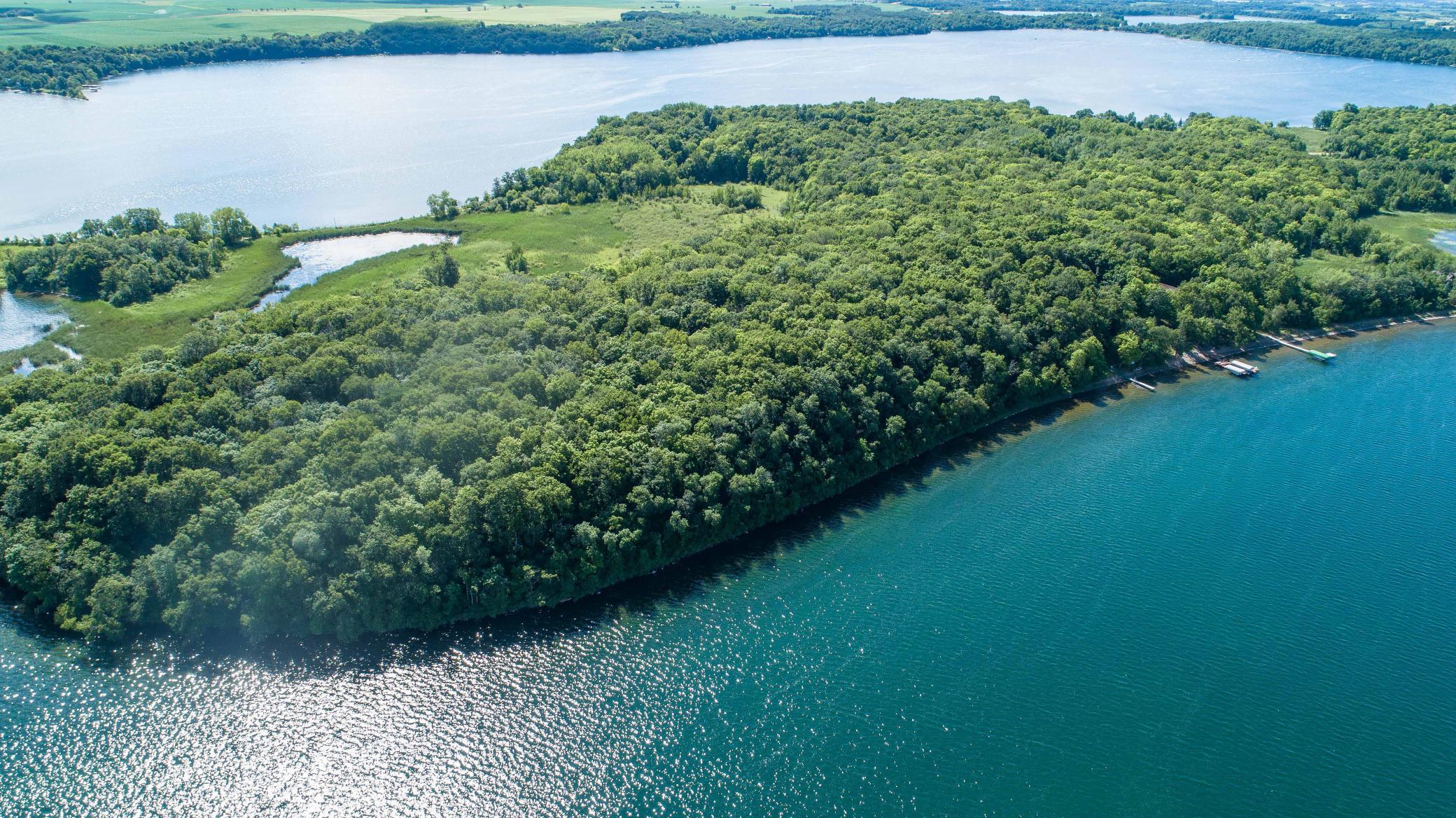 39060 Peninsula Lane