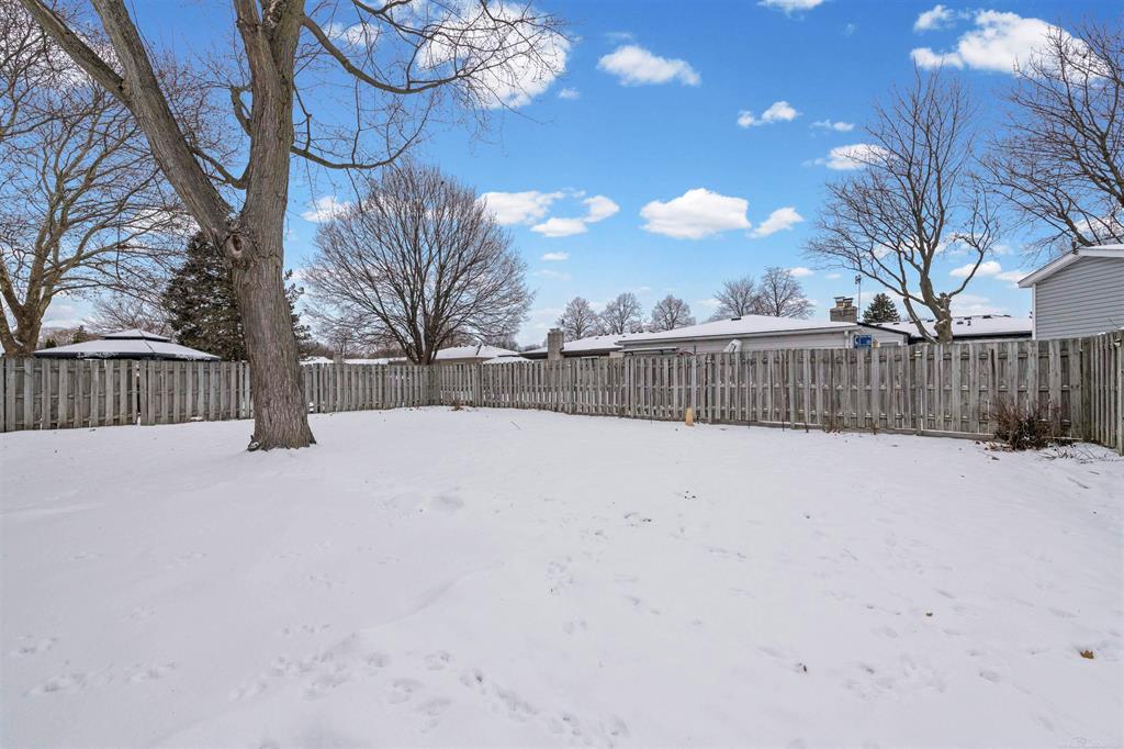 15025 Annapolis Drive