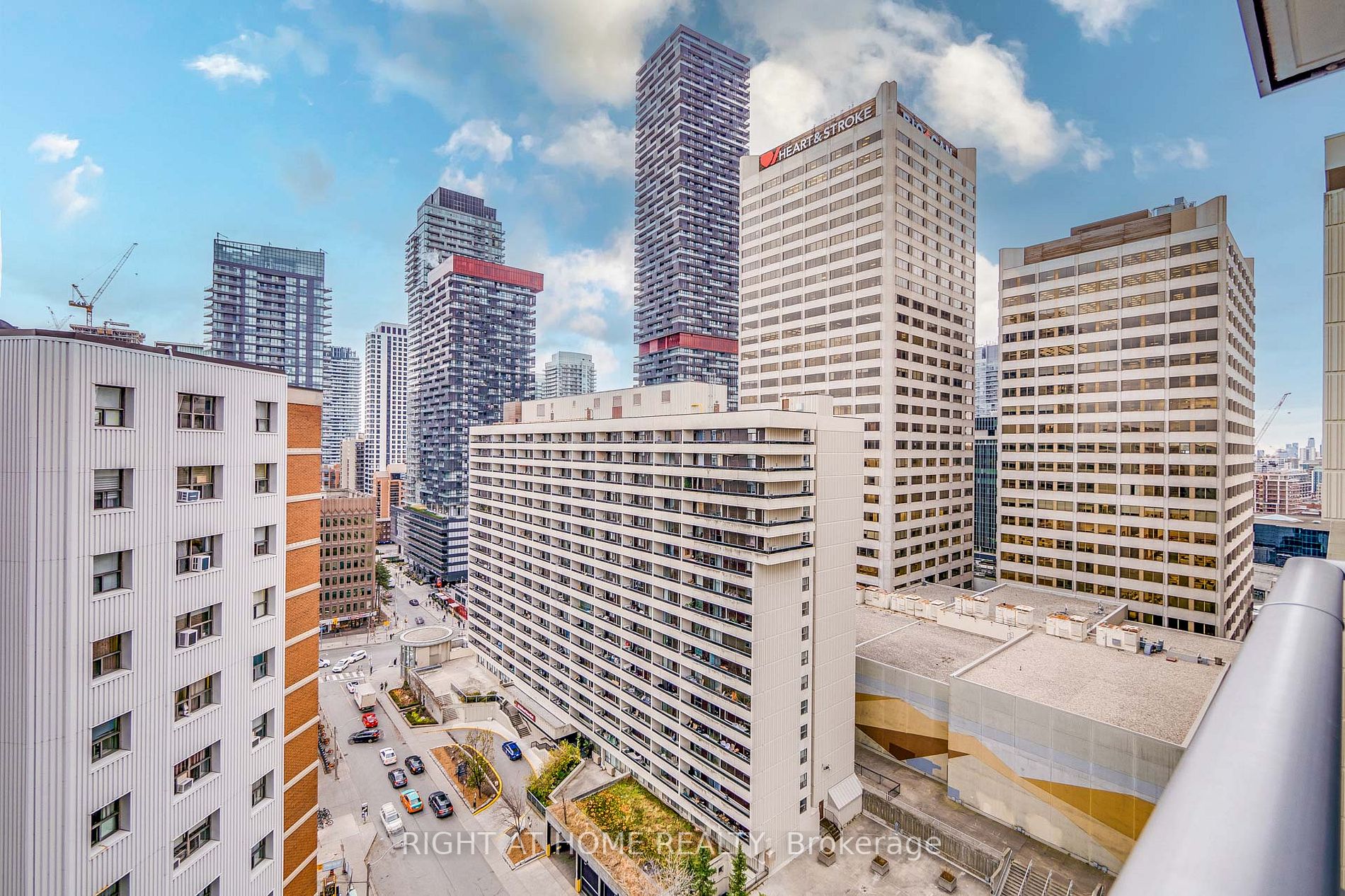 58 Orchard View Blvd 1707