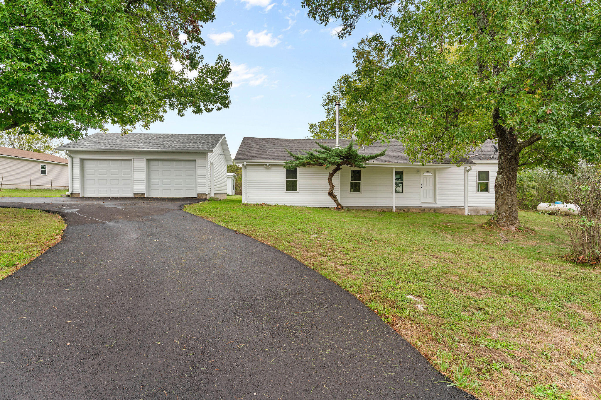 7308 N Farm Road 203