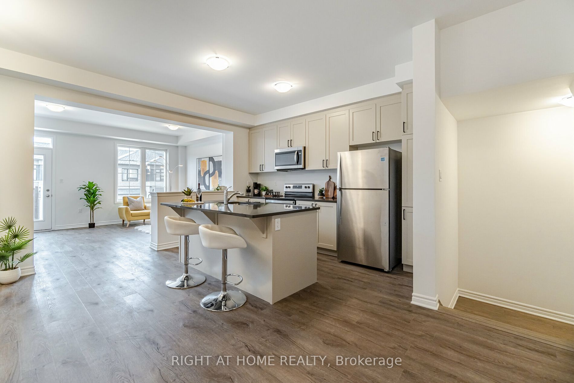51 Keppel Circ