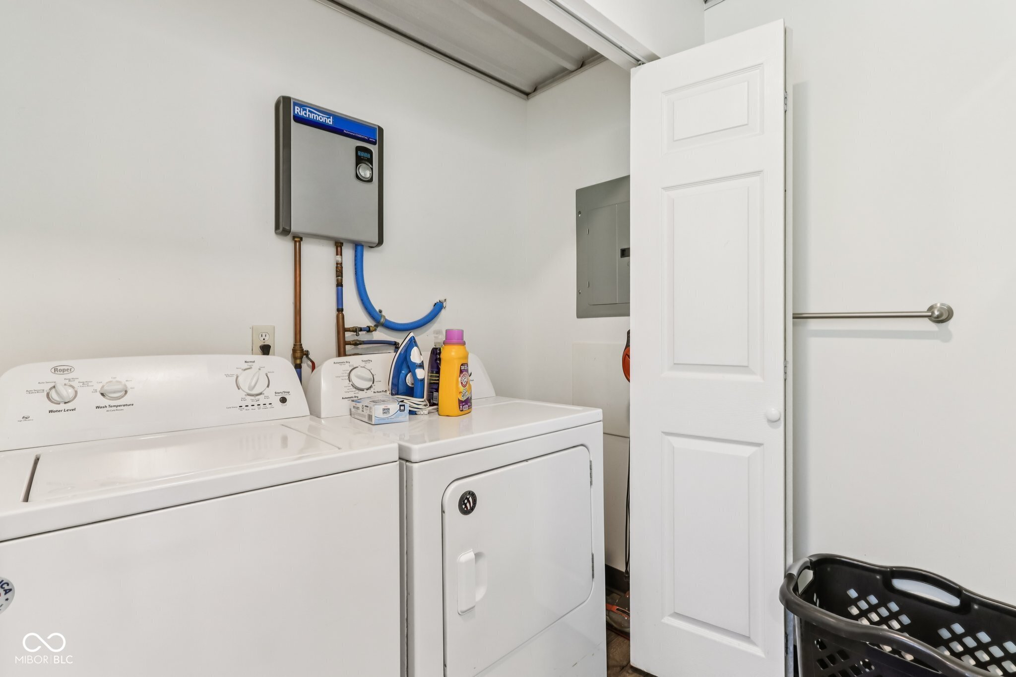 26735 Six Points Road