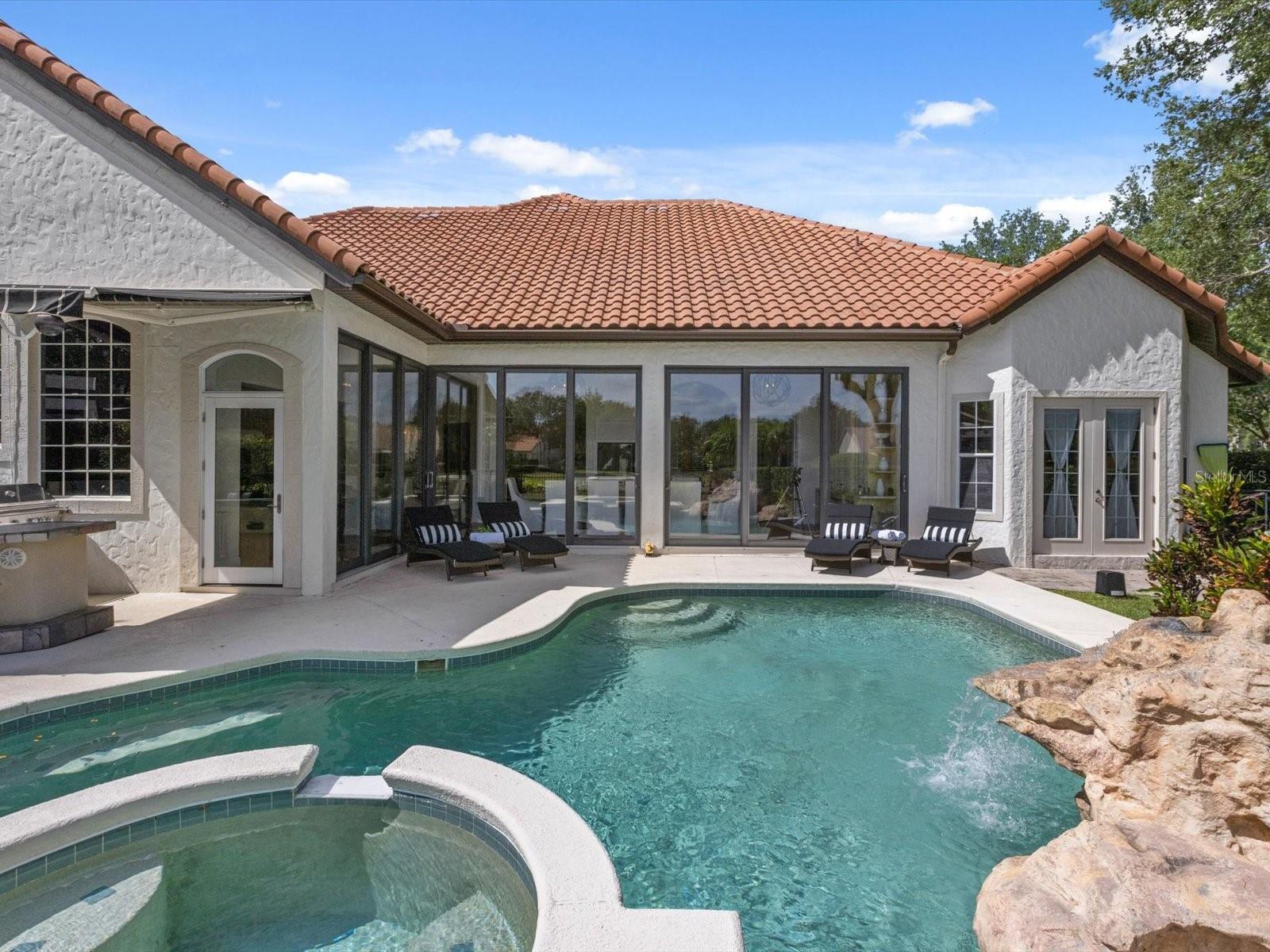 6215 Blakeford Drive