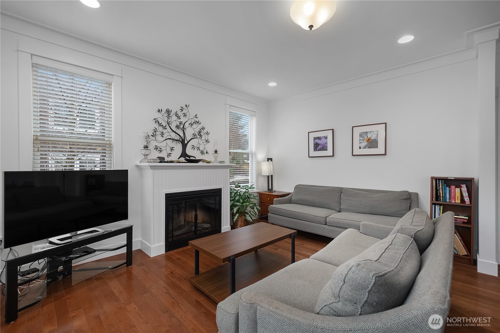 267 Compass Street