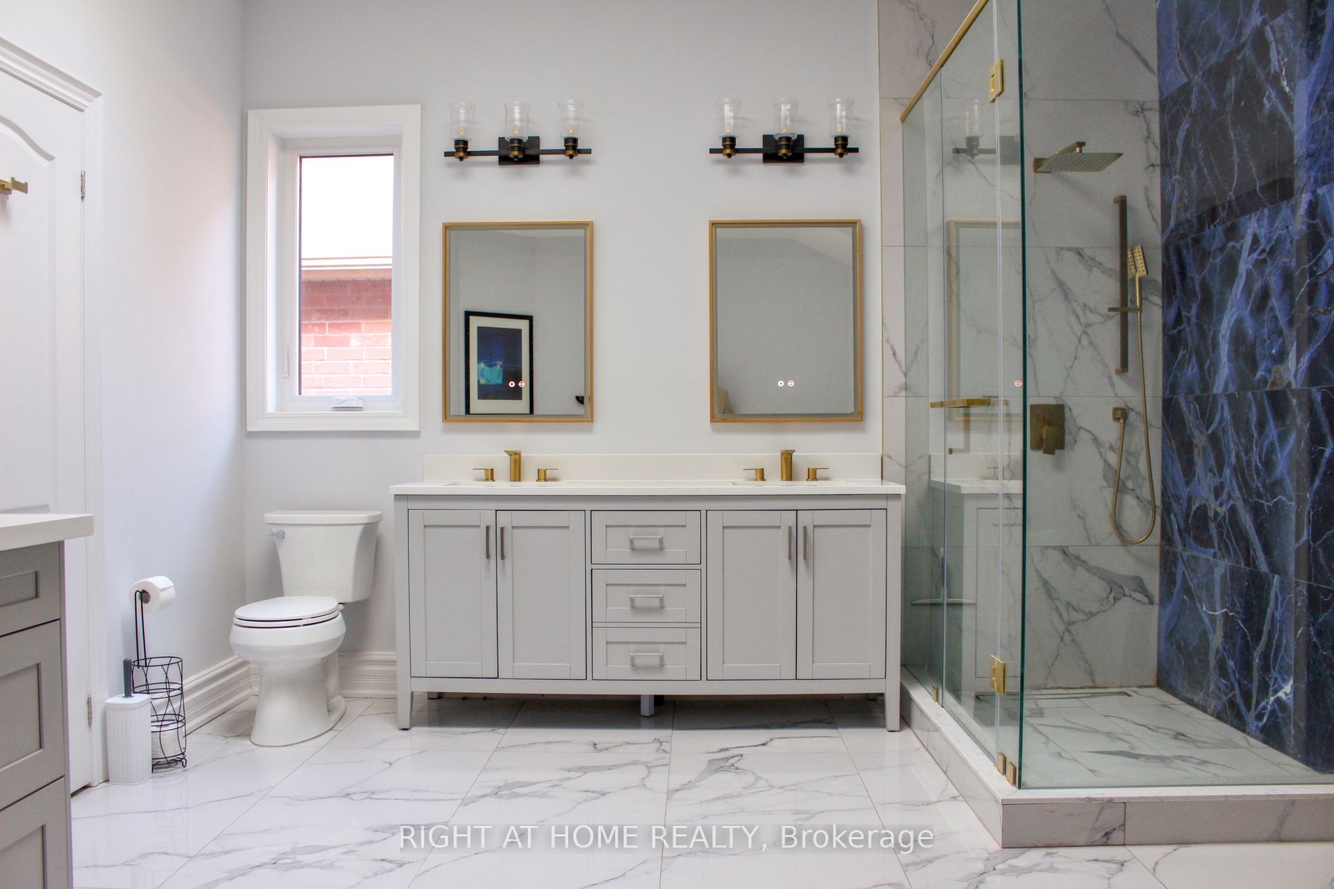 185 Cook's Mill Cres