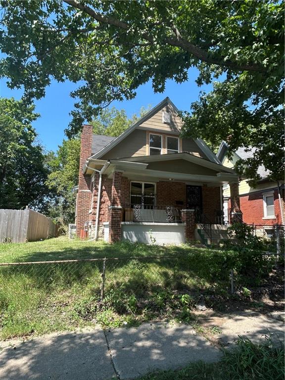 2512 Mersington Avenue