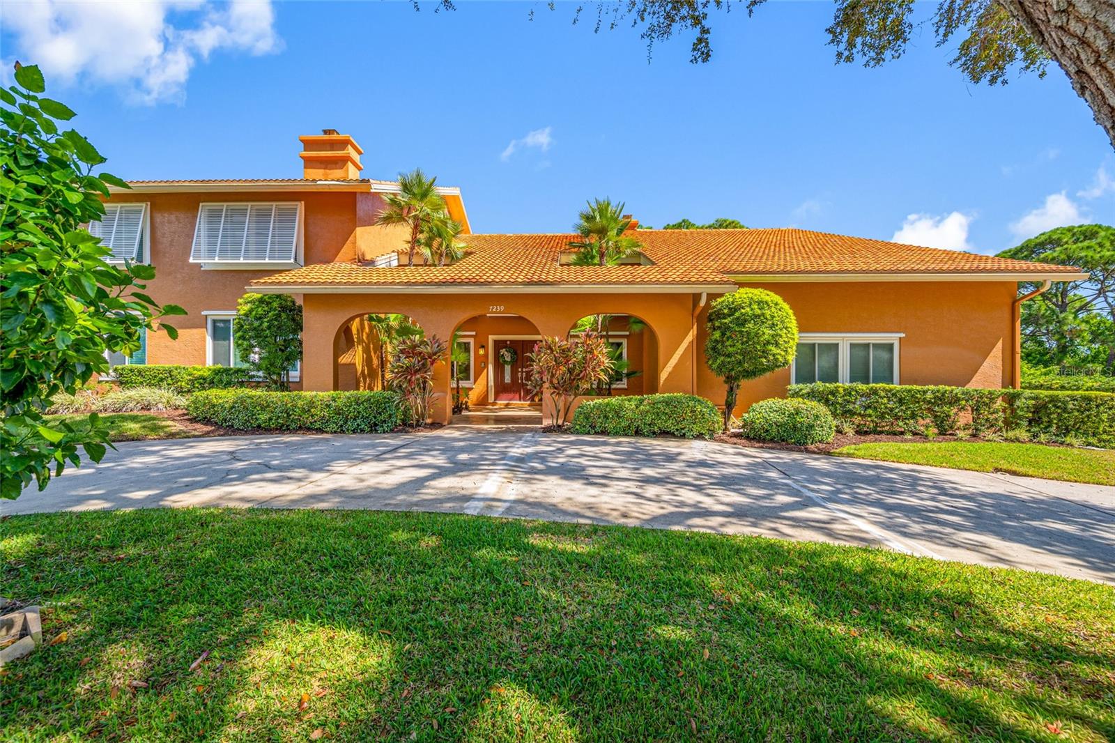 7239 Hunt Club Lane