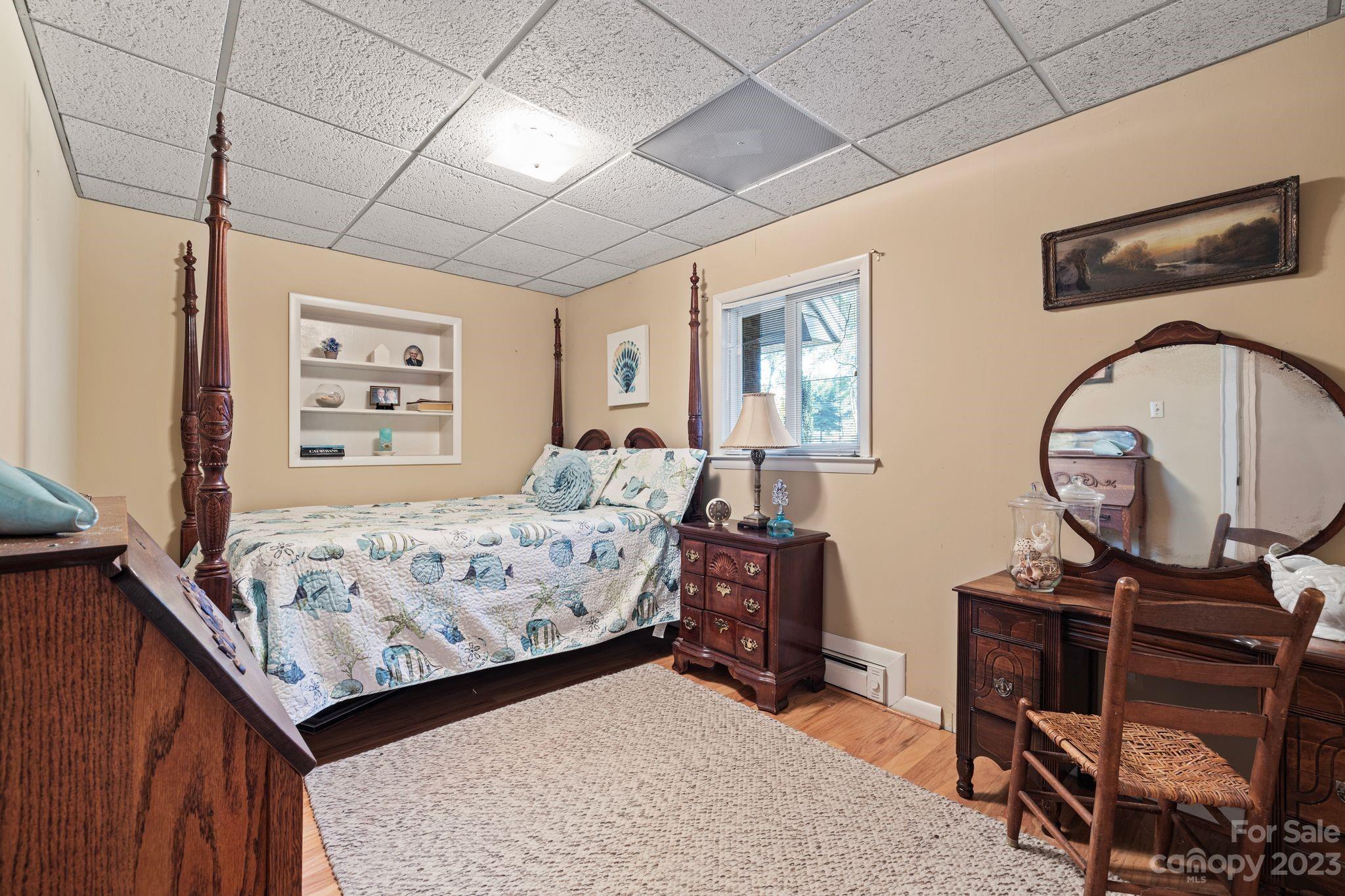 6820 Locke Drive