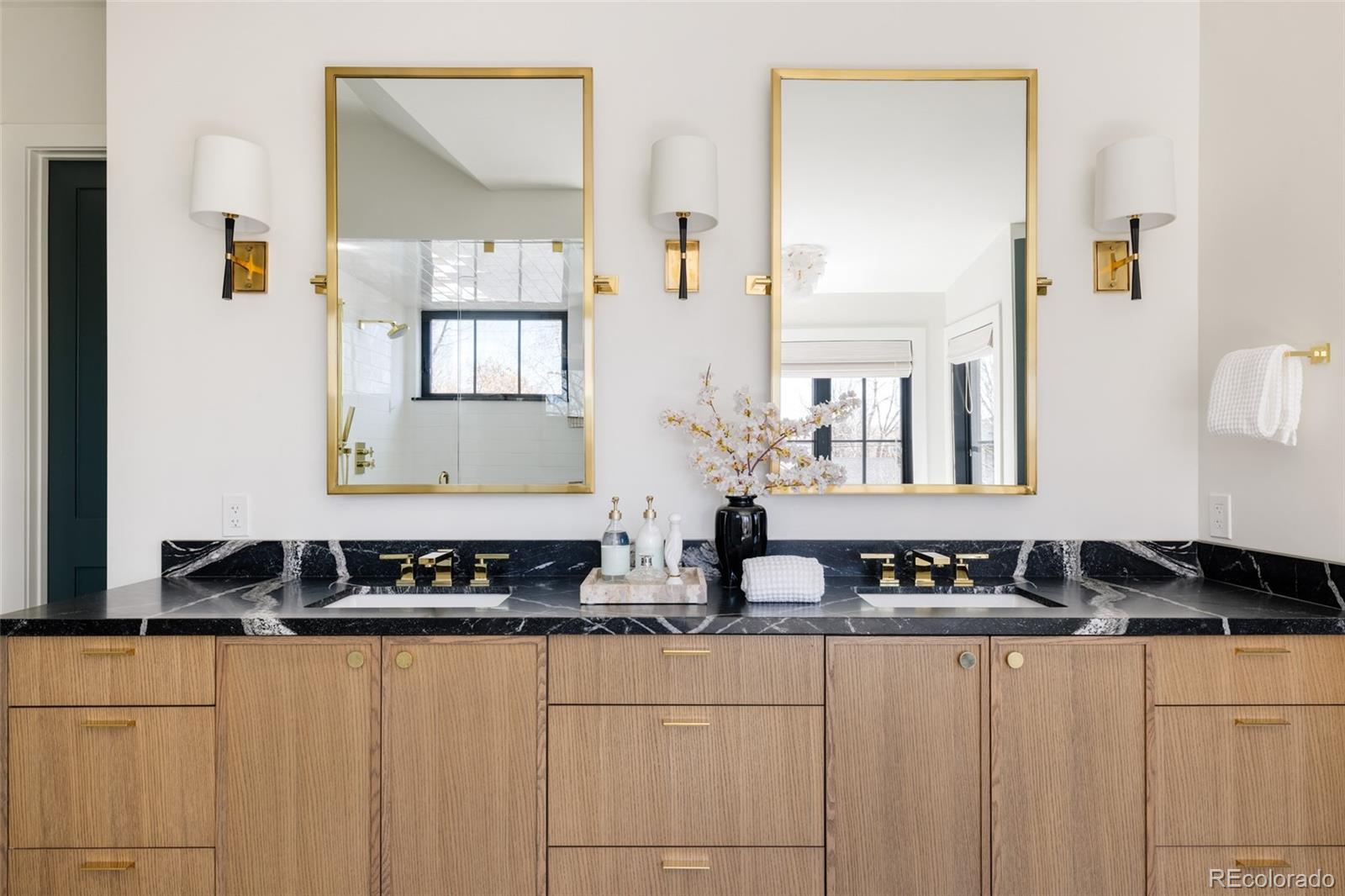 1641 S Corona Street