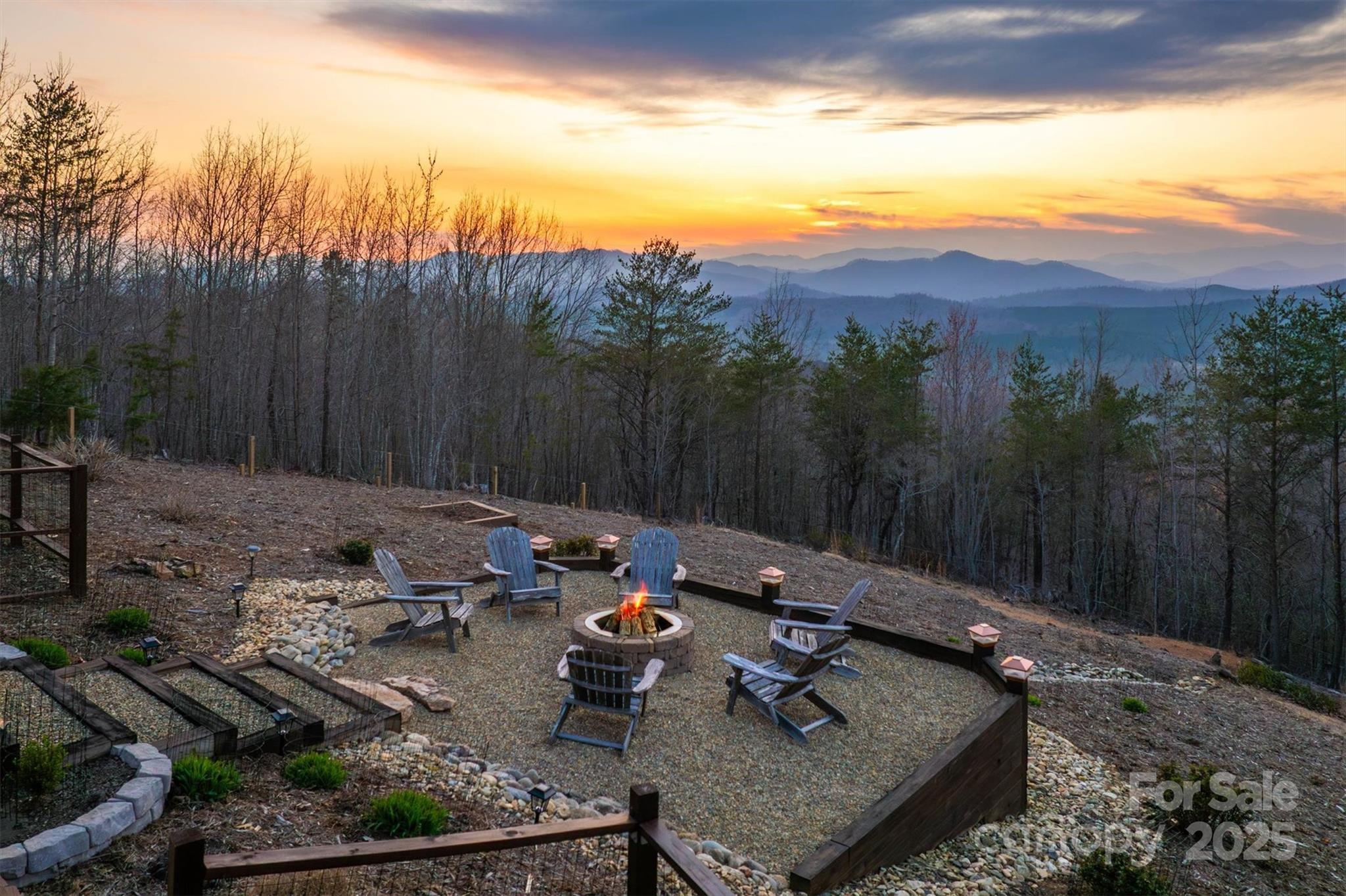 102 Peaks View Trail