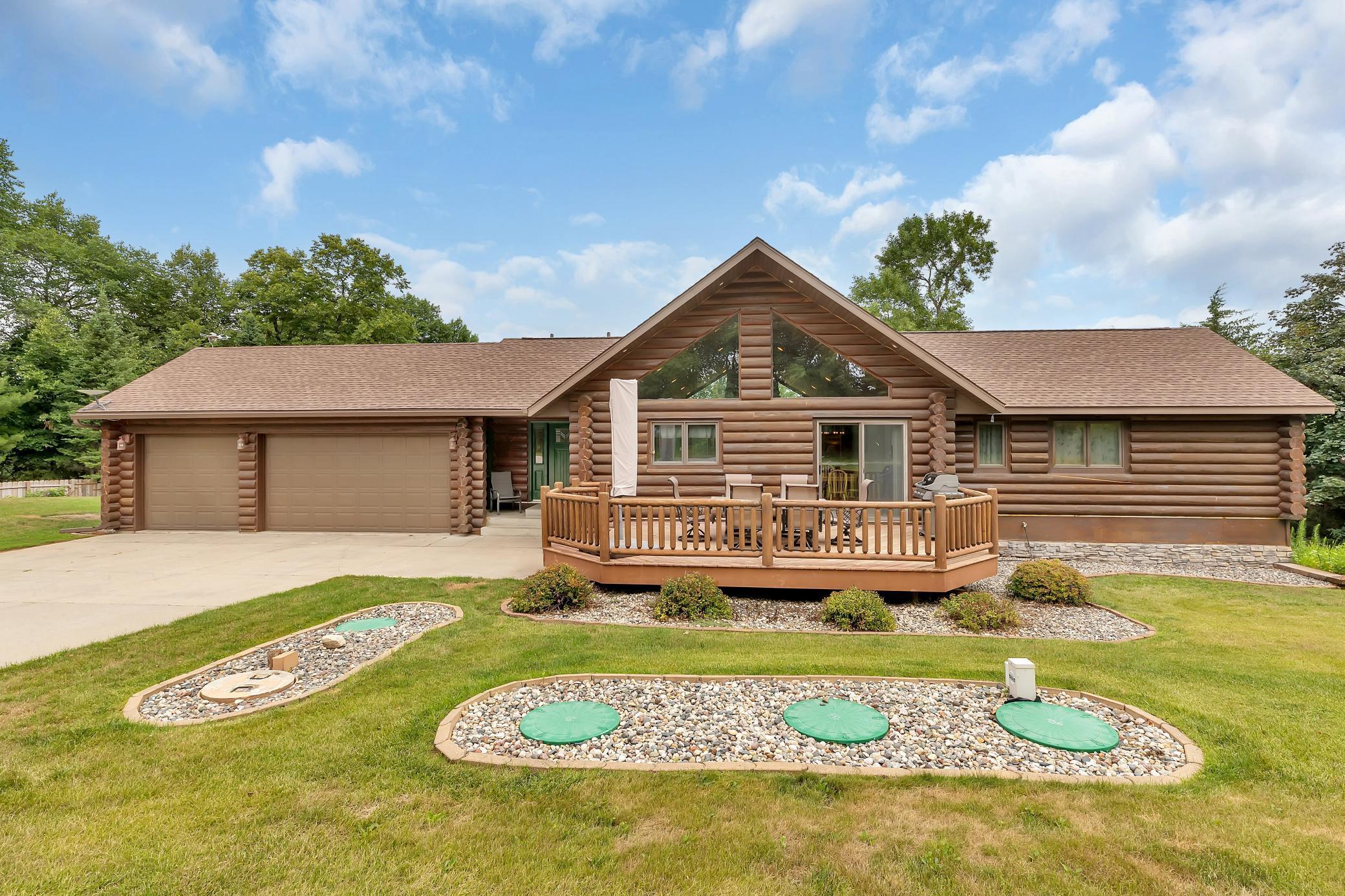 20368 Edgehill Circle