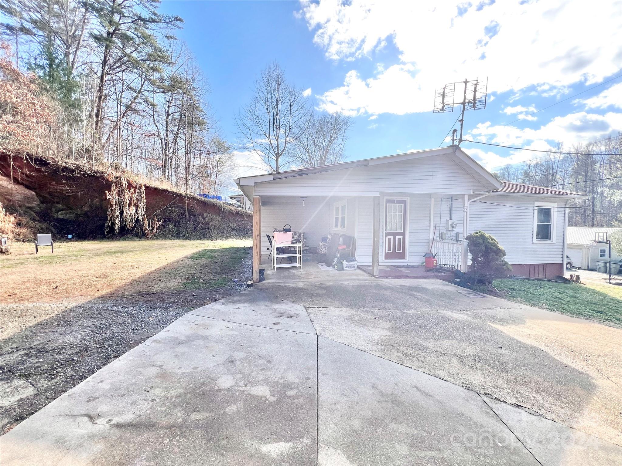 1444 Piedmont Drive NW