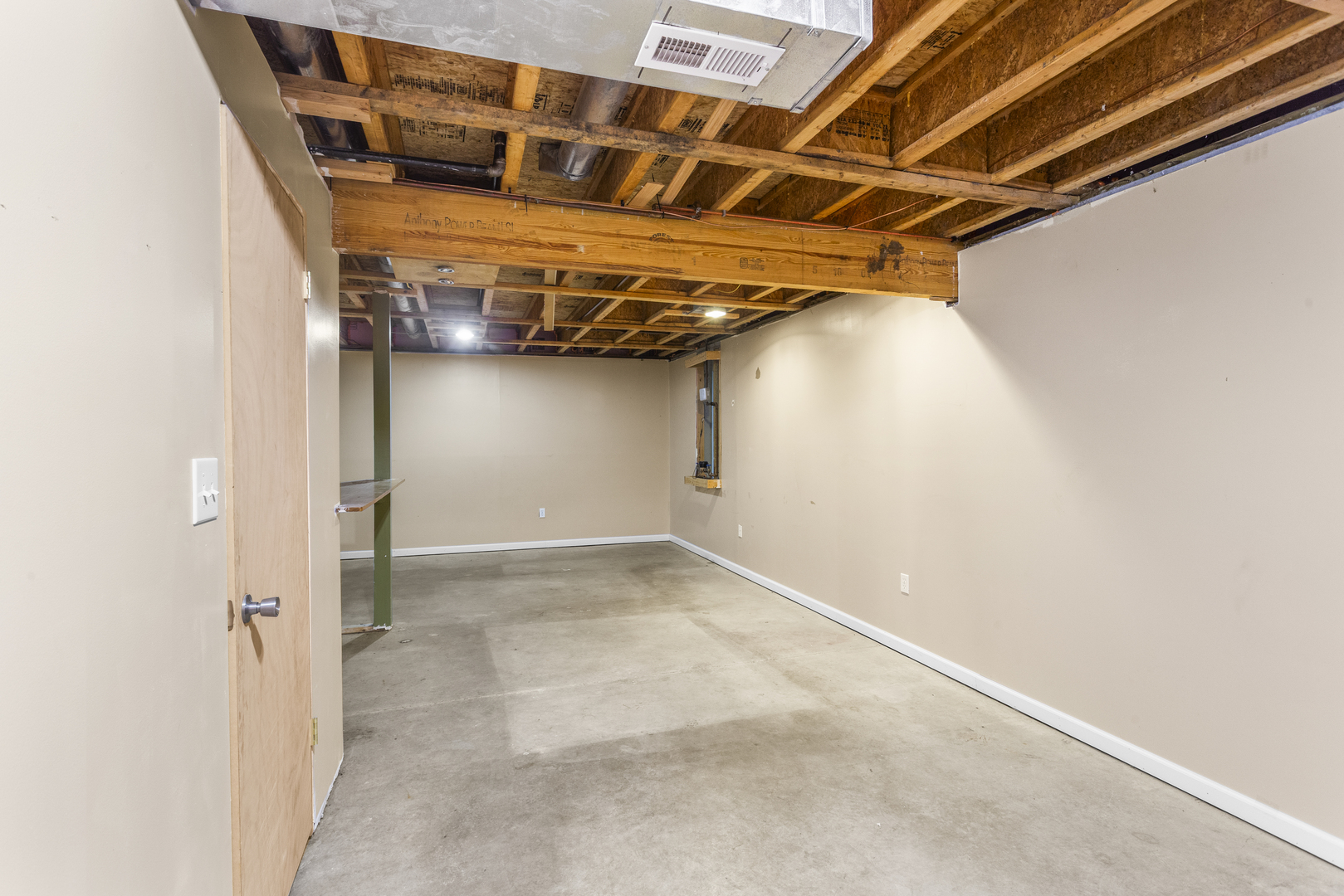1304 S Abercorn