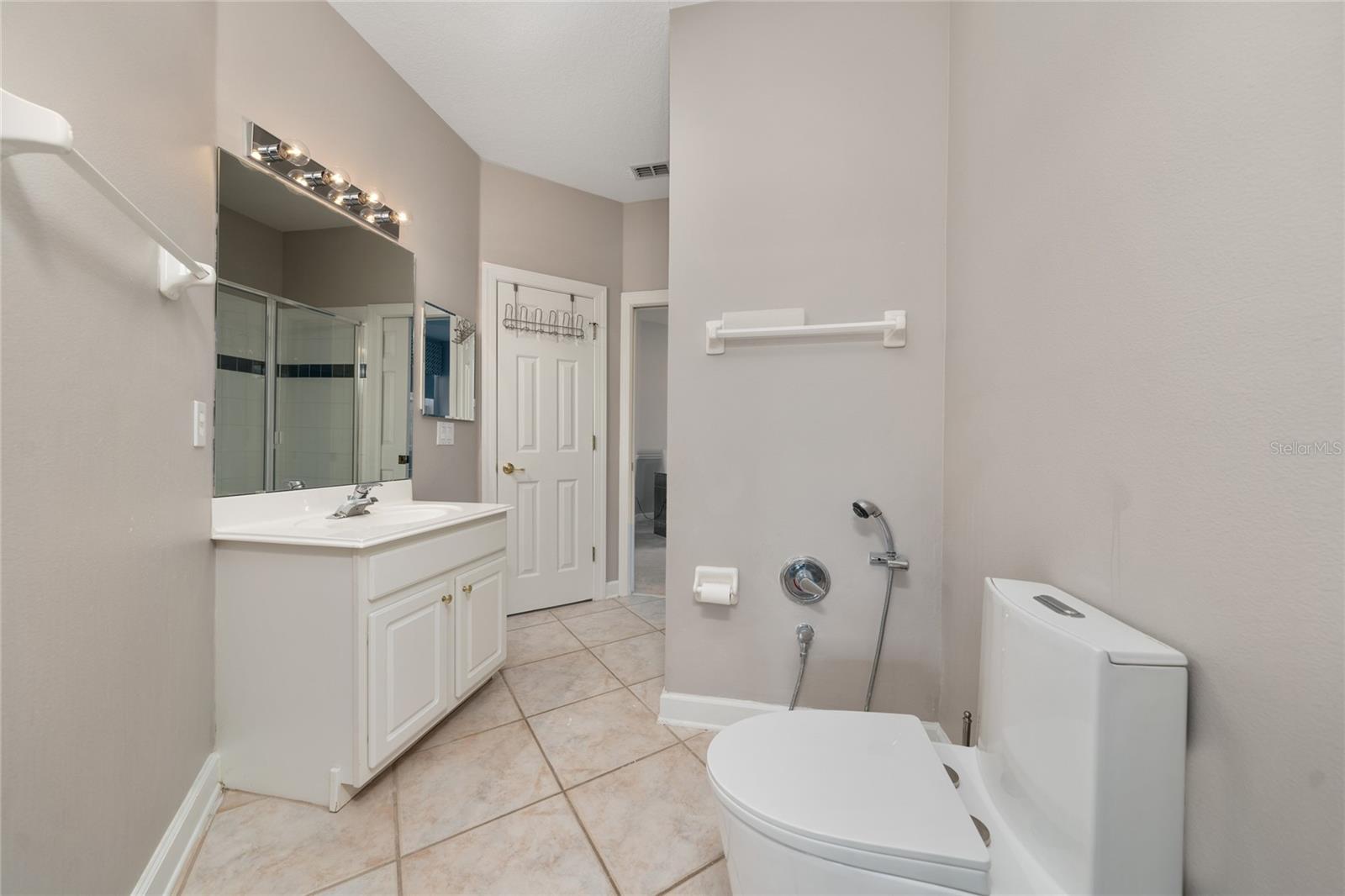 5939 Blakeford Drive