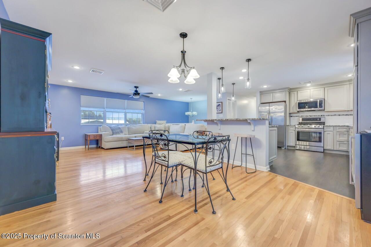 604 Oak Lane