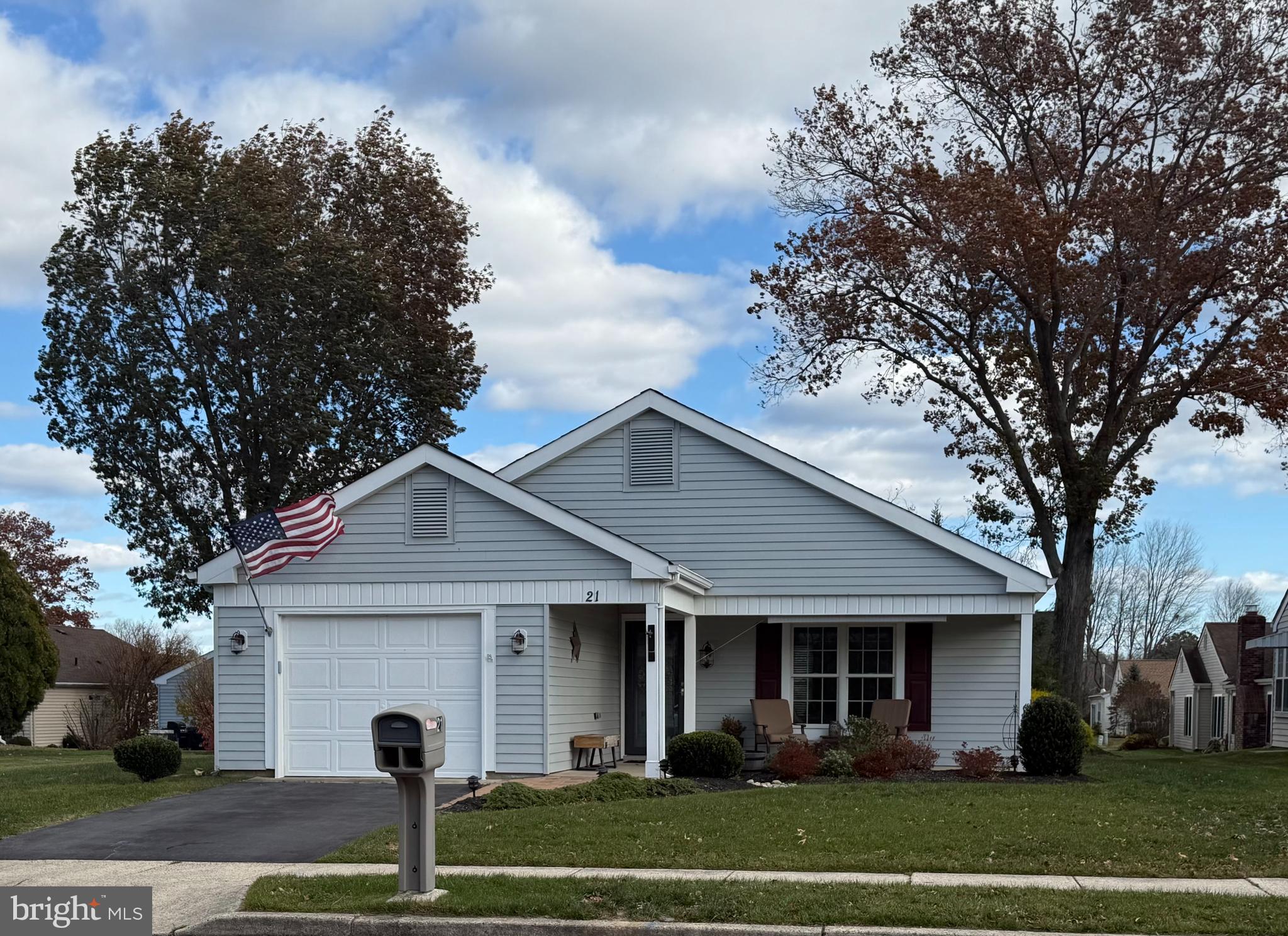 Nestled in the Pinelands National Reserve, Leisuretowne is a 55+ adult community. Welcome to 21 Westminster Dr. S, with two bedrooms and two full bathrooms, this residence features a traditional floor plan that invites relaxation and easy living. Enjoy the warmth of crown molding, recessed lighting and the practicality of a combination dining/living area, perfect for gatherings with friends or quiet evenings at home. Within the last 2 years some updating has taking place. From the engineered laminate floors in the living, dining and kitchen areas, new interior doors, interior freshly painted, front living room window and front storm doors have been replaced. The outside of the house has been painted and new shutters added. The picturesque Dunstable lake can be enjoyed by viewing from the living room or front porch. With an attached garage with inside access. Newly pull down attic stairs have been added for additional storage, this home is both functional and inviting. Step outside to discover a vibrant community that boasts an array of amenities, including 2 refreshing outdoor pool, a fitness center, clubs and scenic jog/walk paths. The lawn maintenance is easy with the help of the inground irrigation system keeping it lush and green. Embrace the opportunity to make this lovely residence your new home!