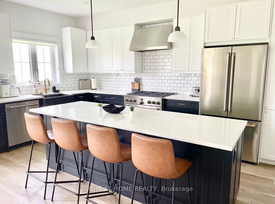 114 Black Willow Cres