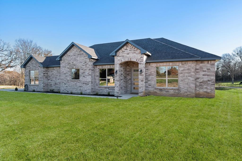 738 SE County Road 3122