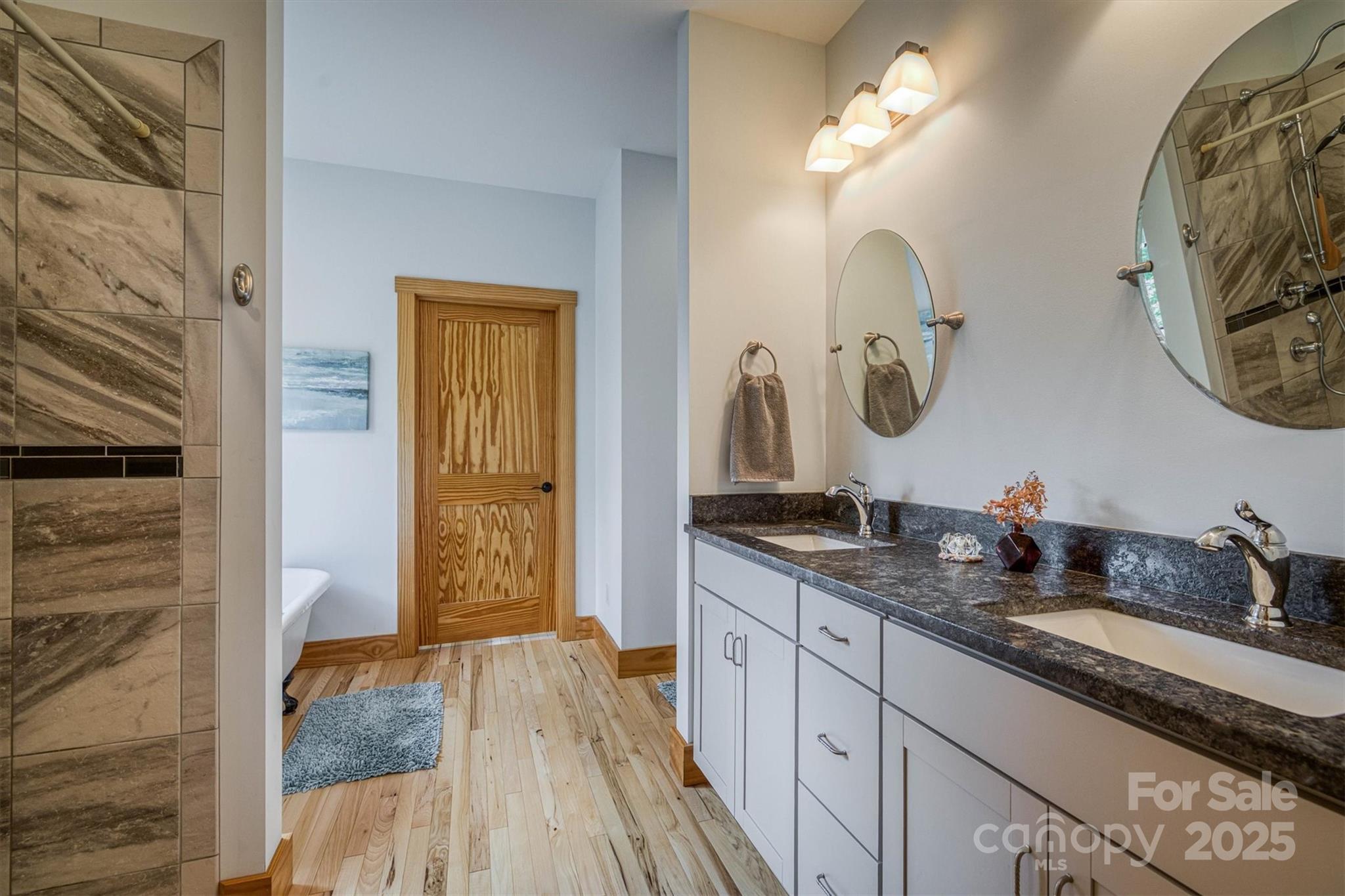 381 Scenic Overlook Drive