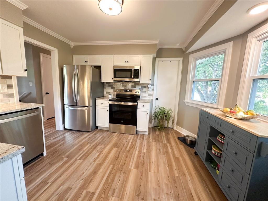 2017 Metropolitan Avenue