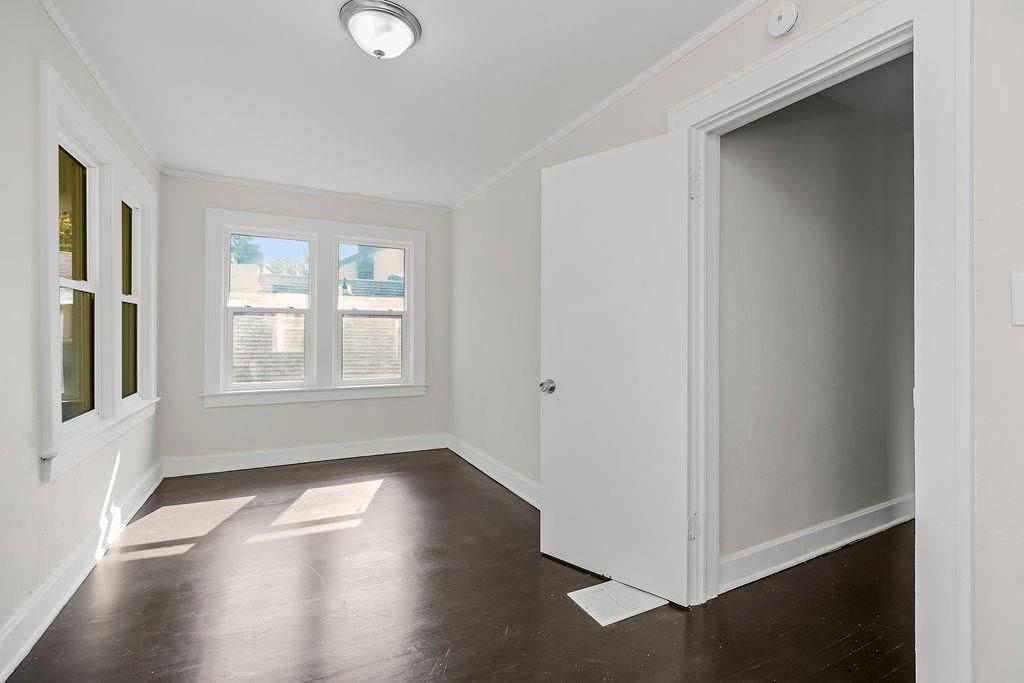 5611 Highland Avenue