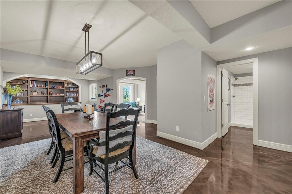 2301 NE 110th Street