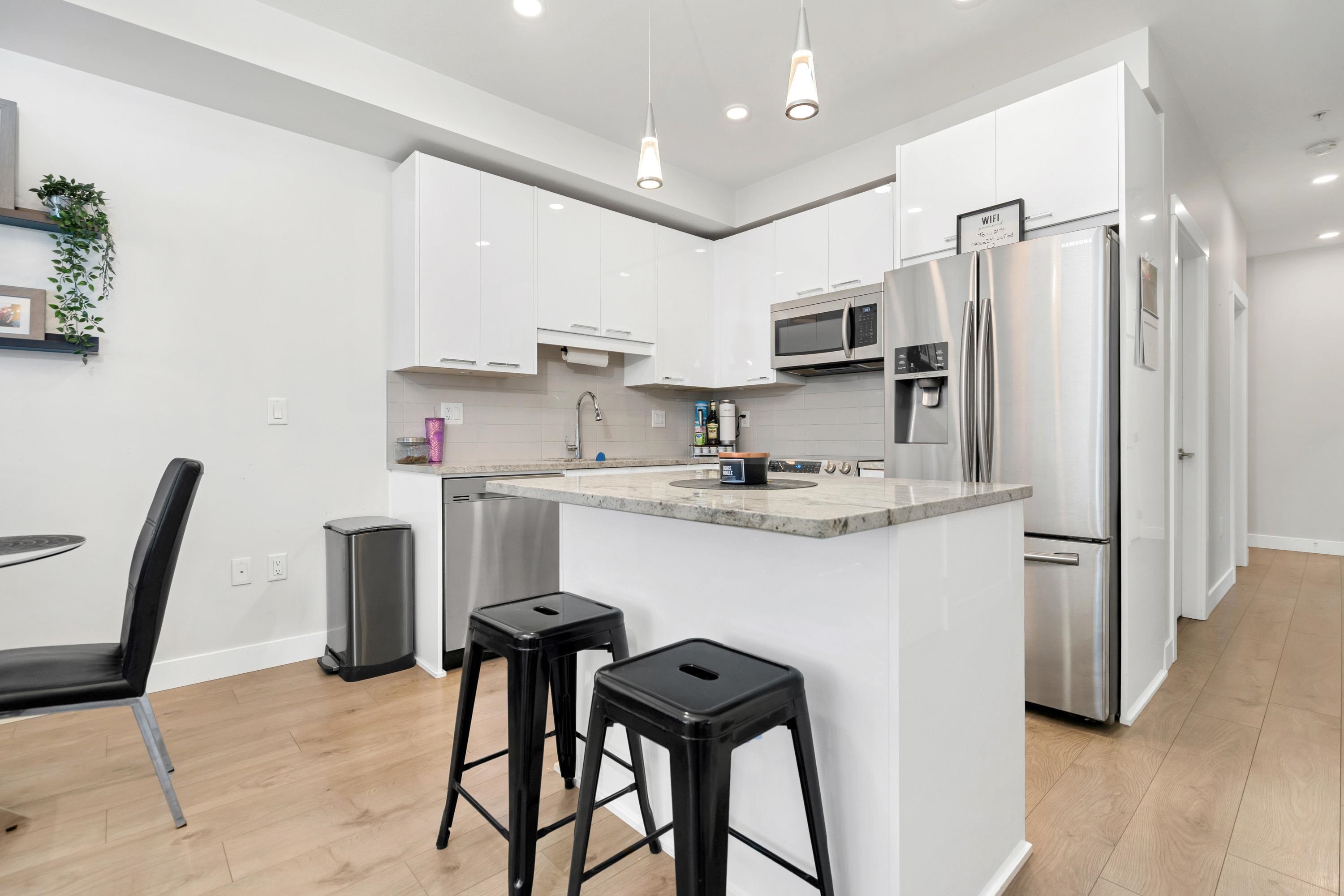 20696 Eastleigh Crescent 117