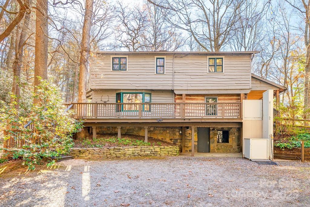 117 Woods View Trail