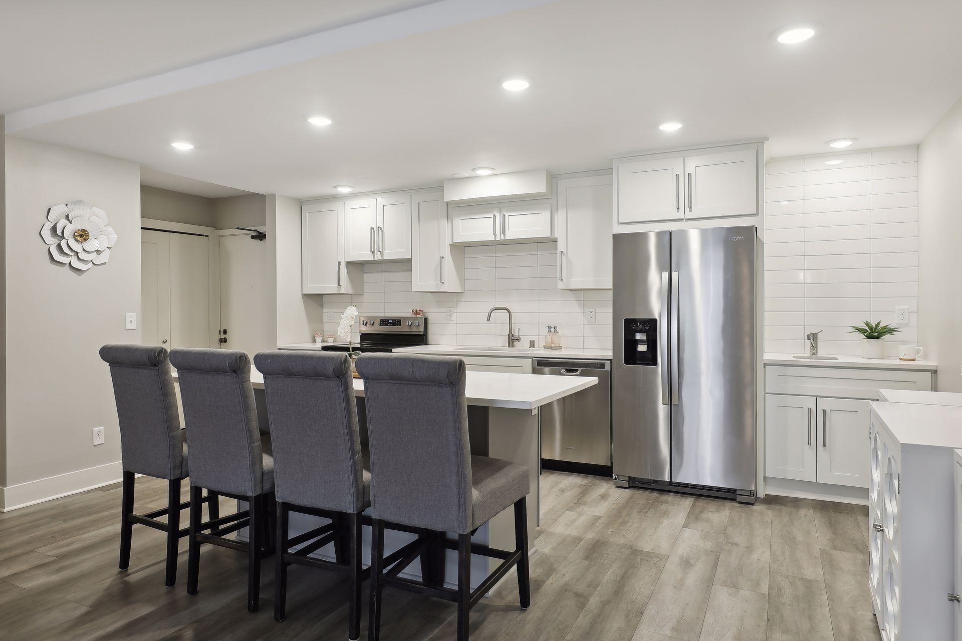 10511 Cedar Lake Road 217