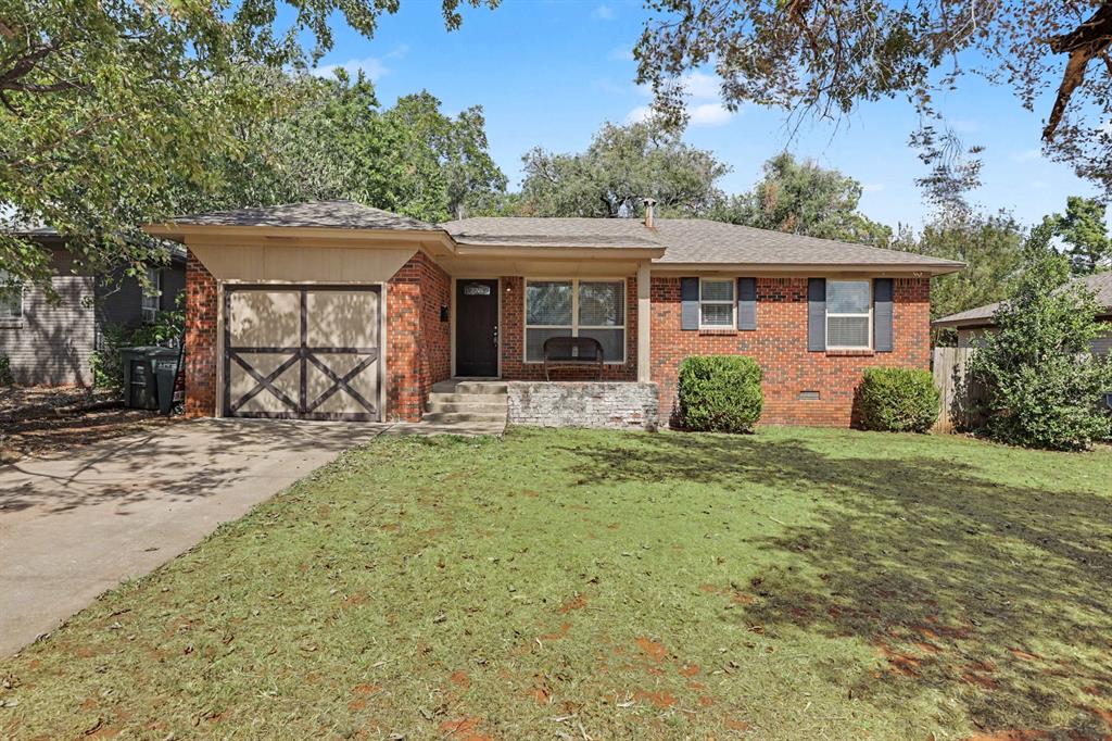 Timeless character, thoughtful updates, and a convenient Edmond location come together at 47 E 14th Street. Built in 1954 and situated on a generous 0.18-acre interior lot in the established Campbell South neighborhood, this traditional home offers 1,188 sf mol of move-in-ready living space near Downtown Edmond and Broadway Extension. Inside, you’ll find three bedrooms, one full bathroom, and two versatile living areas. Hardwood floors bring warmth and character to the main living room, while the second living area is ready to serve as a game-day retreat, home office, playroom, or additional gathering space. The functional layout also includes an inside laundry room/pantry/storage area for added everyday convenience. Recent improvements include brand-new carpet, updated lighting, new bathroom mirrors, fence gate, and fresh paint throughout—including the walls, ceilings, and trim. The home has also been deep cleaned, making it ready for its next chapter. Outside, inviting curb appeal welcomes you home, while the spacious yard offers plenty of room for gardening, entertaining, recreation, or enjoying Oklahoma evenings. With classic mid-century charm, flexible living space, and easy access to parks, schools, shopping, dining, and everyday conveniences, this Edmond home is one you’ll want to see!