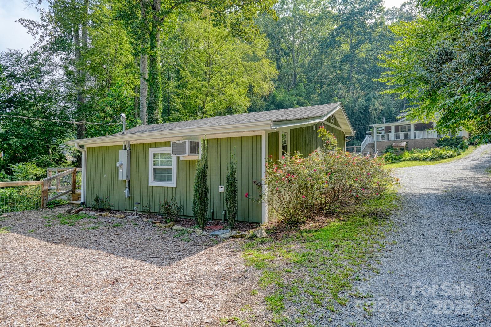 1924 Lamb Mountain Road