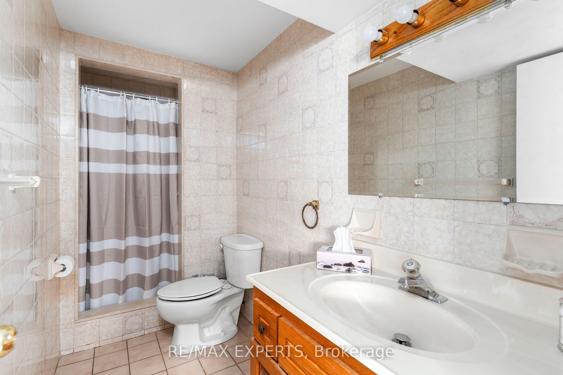 40 Benrubin Dr