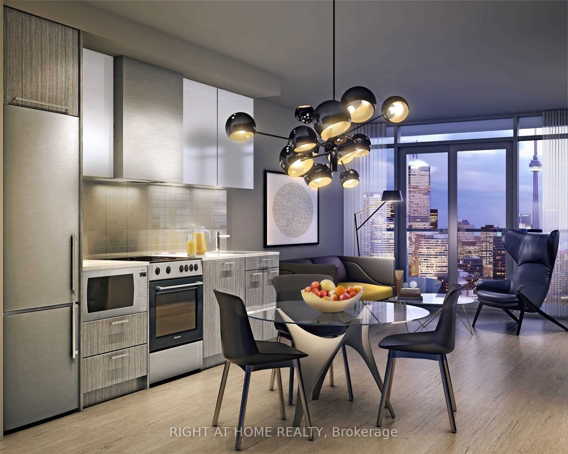 251 Jarvis St 818