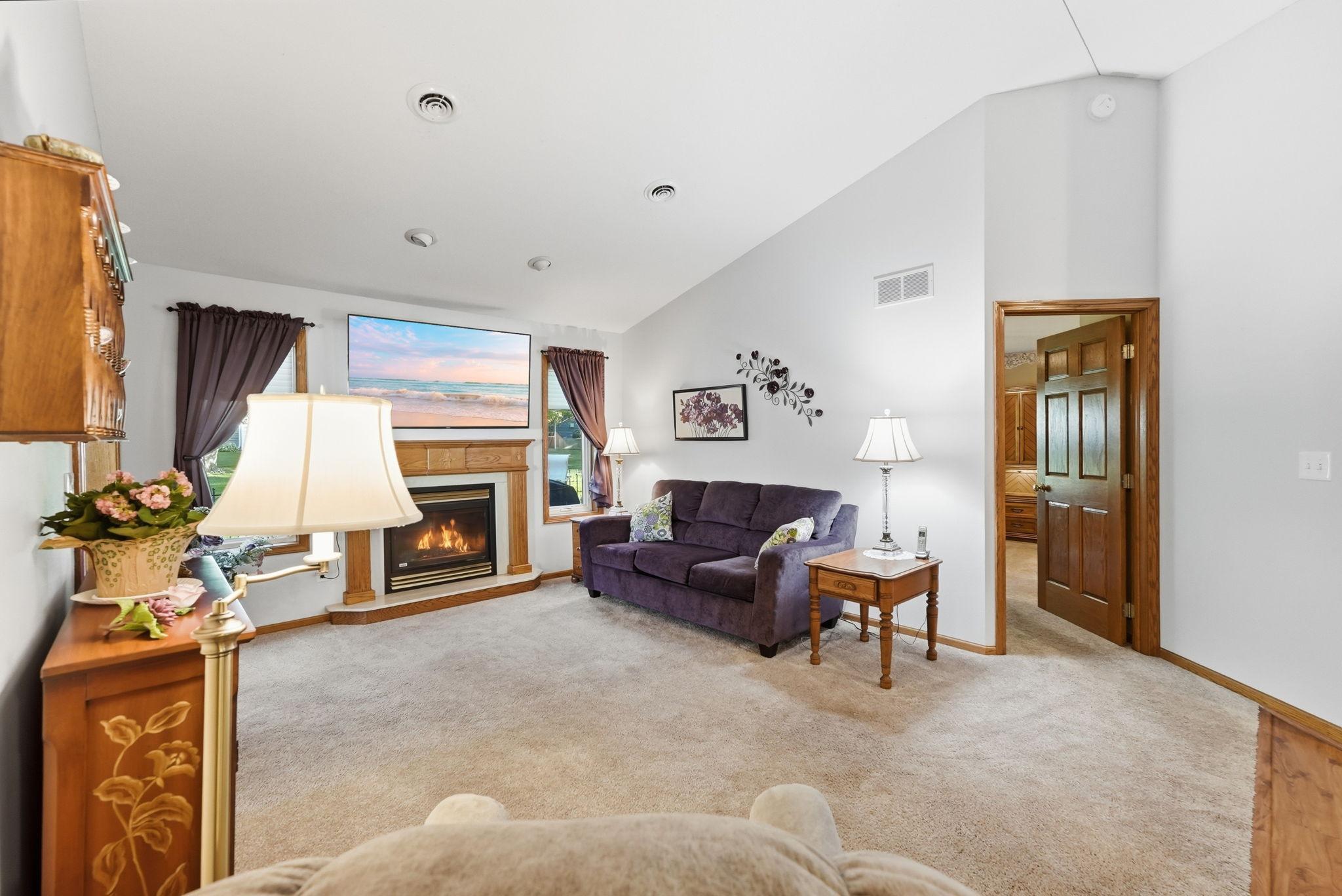 410 Fieldcrest Lane