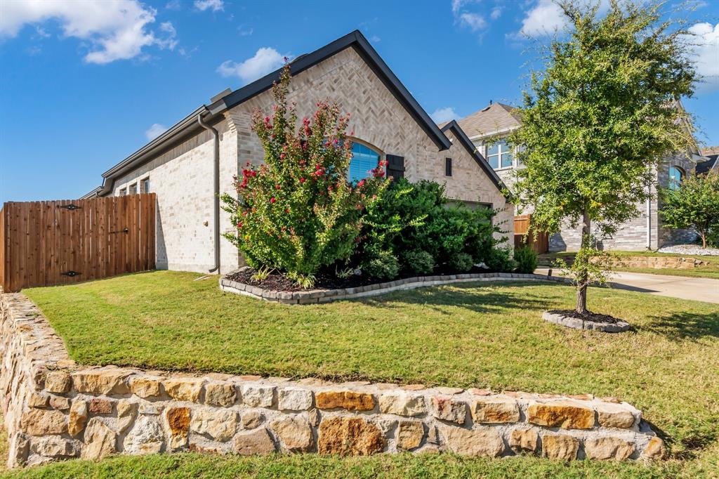 5505 Mountain Island Drive