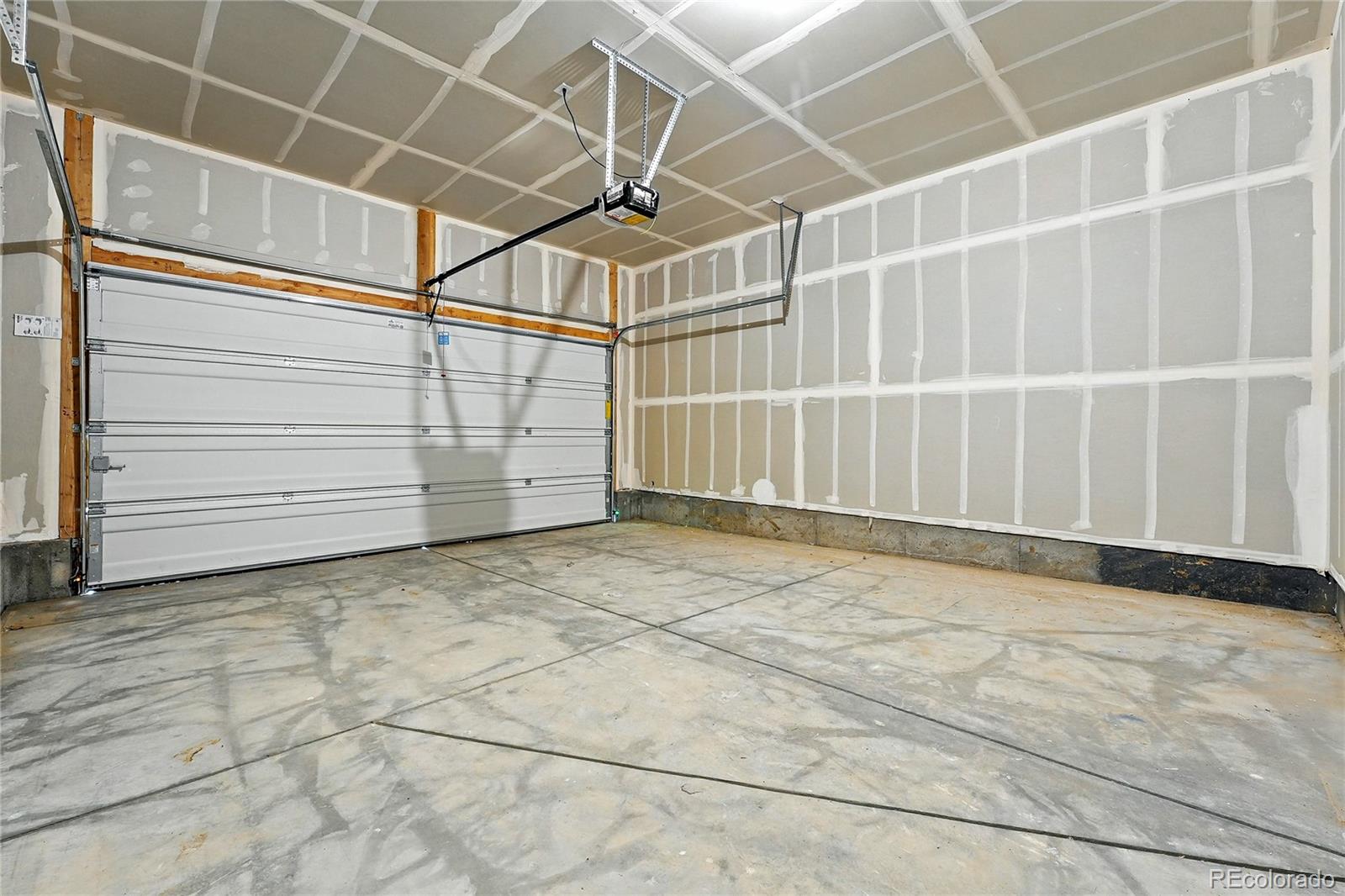 3411 N Denali Street