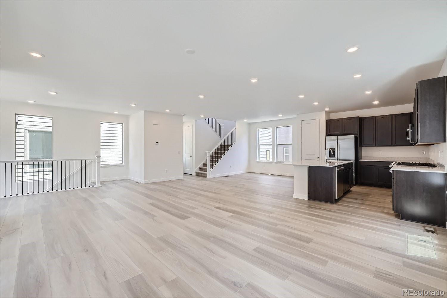 15624 W Girard Avenue