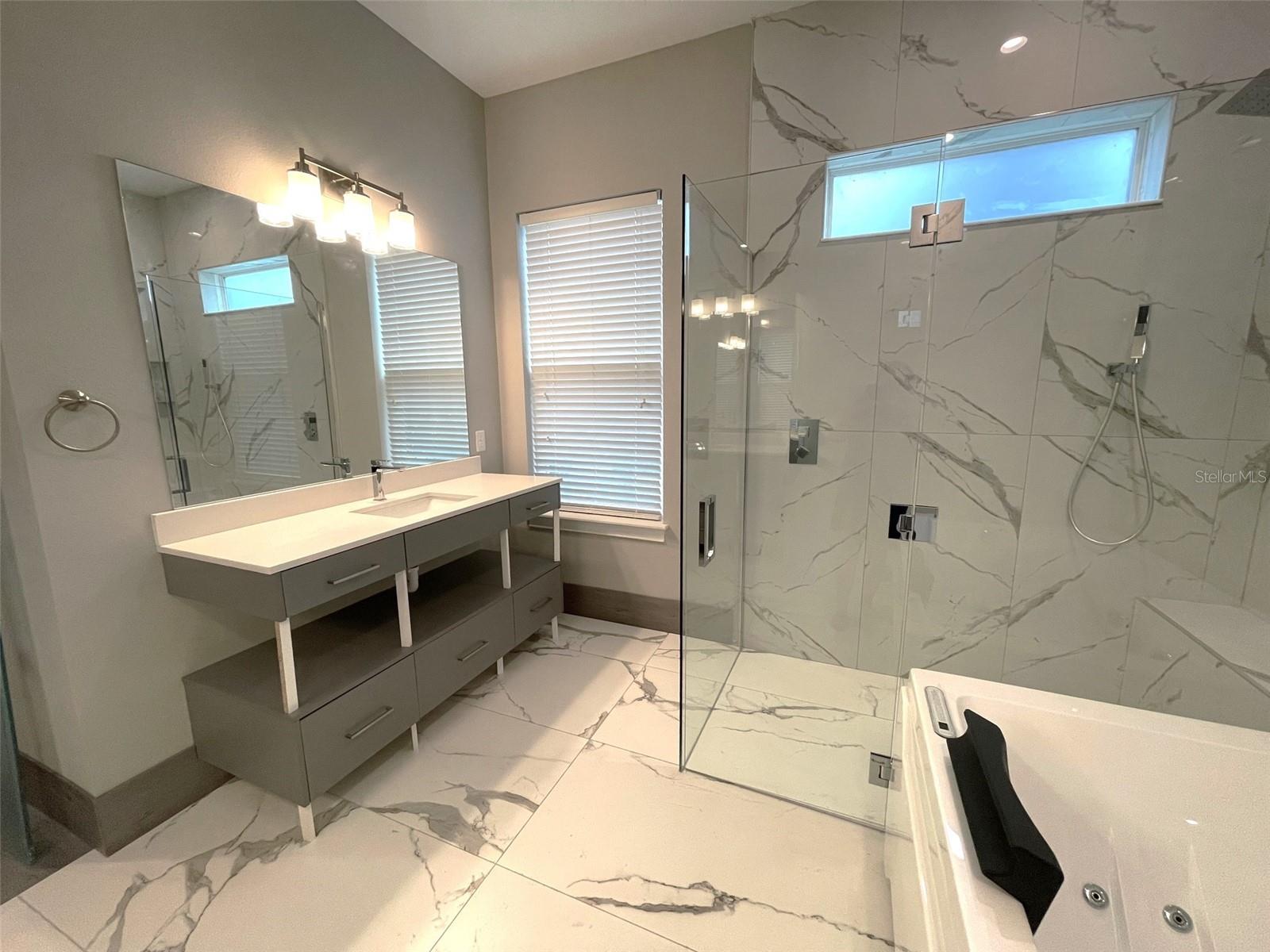 7759 Green Mountain Way