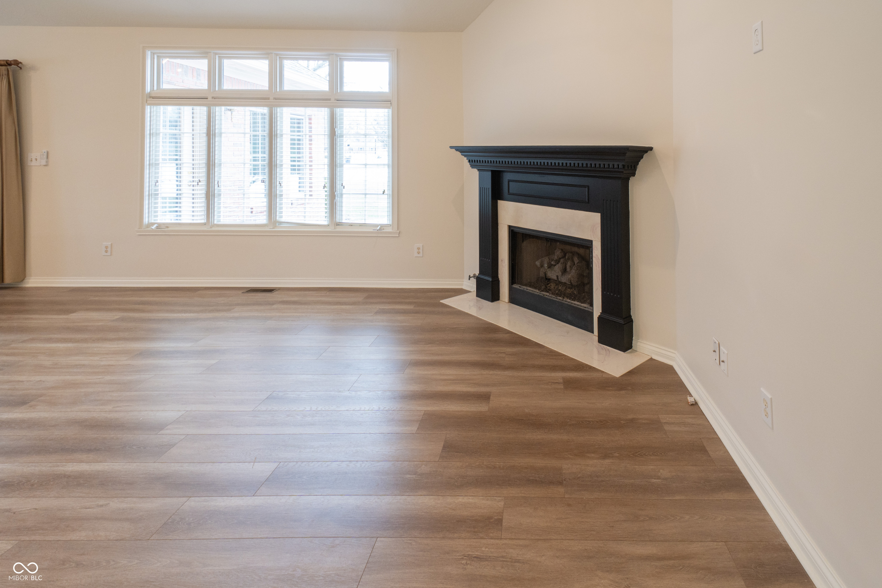 1701 Pathway Drive N