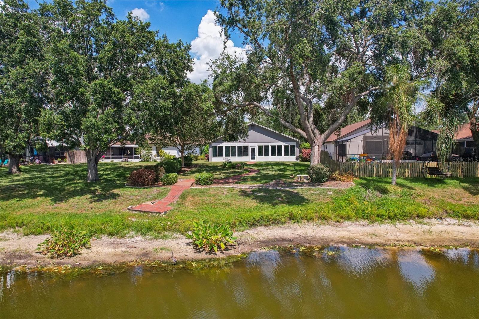 2617 Heatherwood Drive