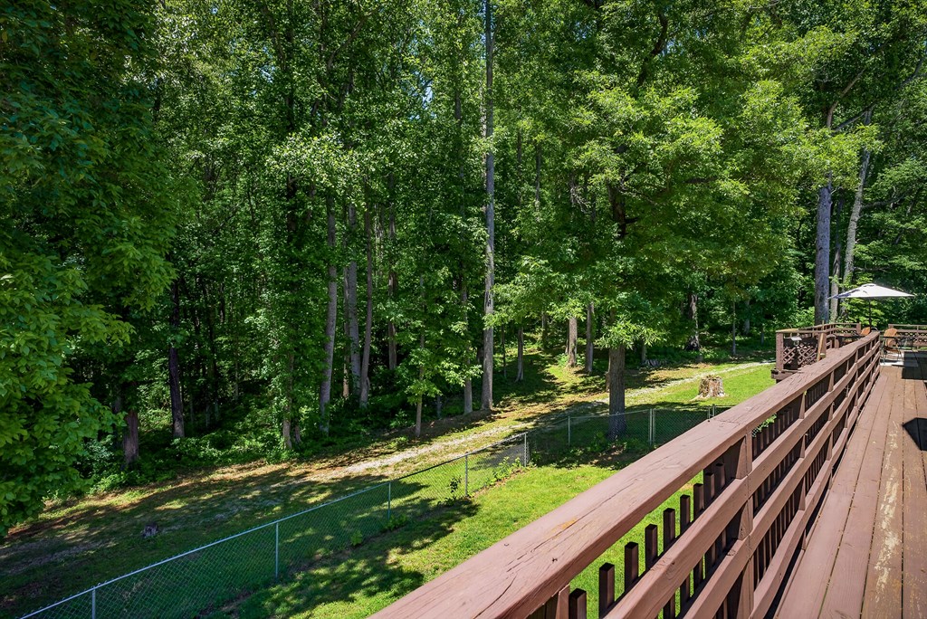 2246 Hidden Cove Rd
