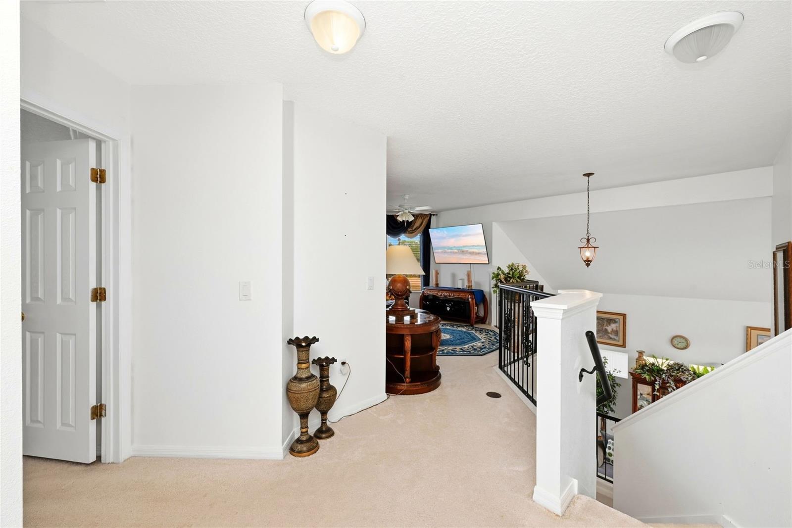 910 Lascala Drive