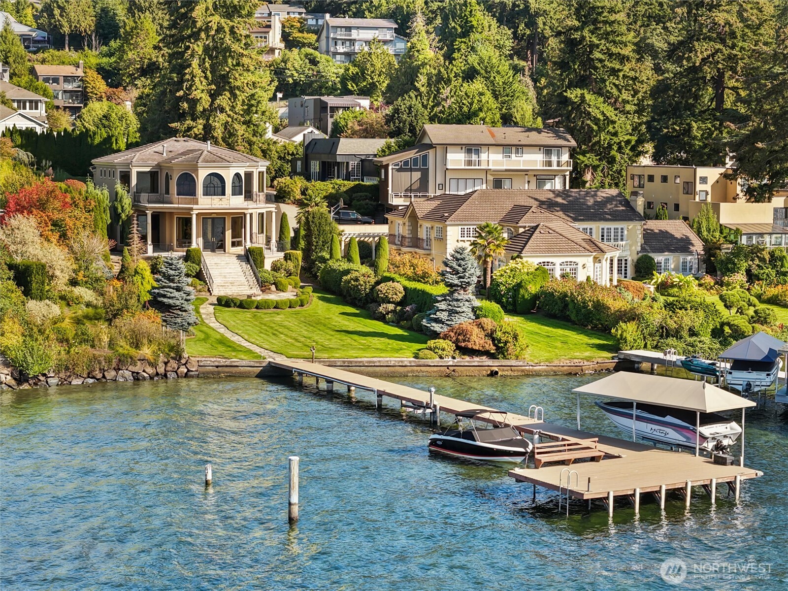 Kirkland - 6049 NE 135th Street